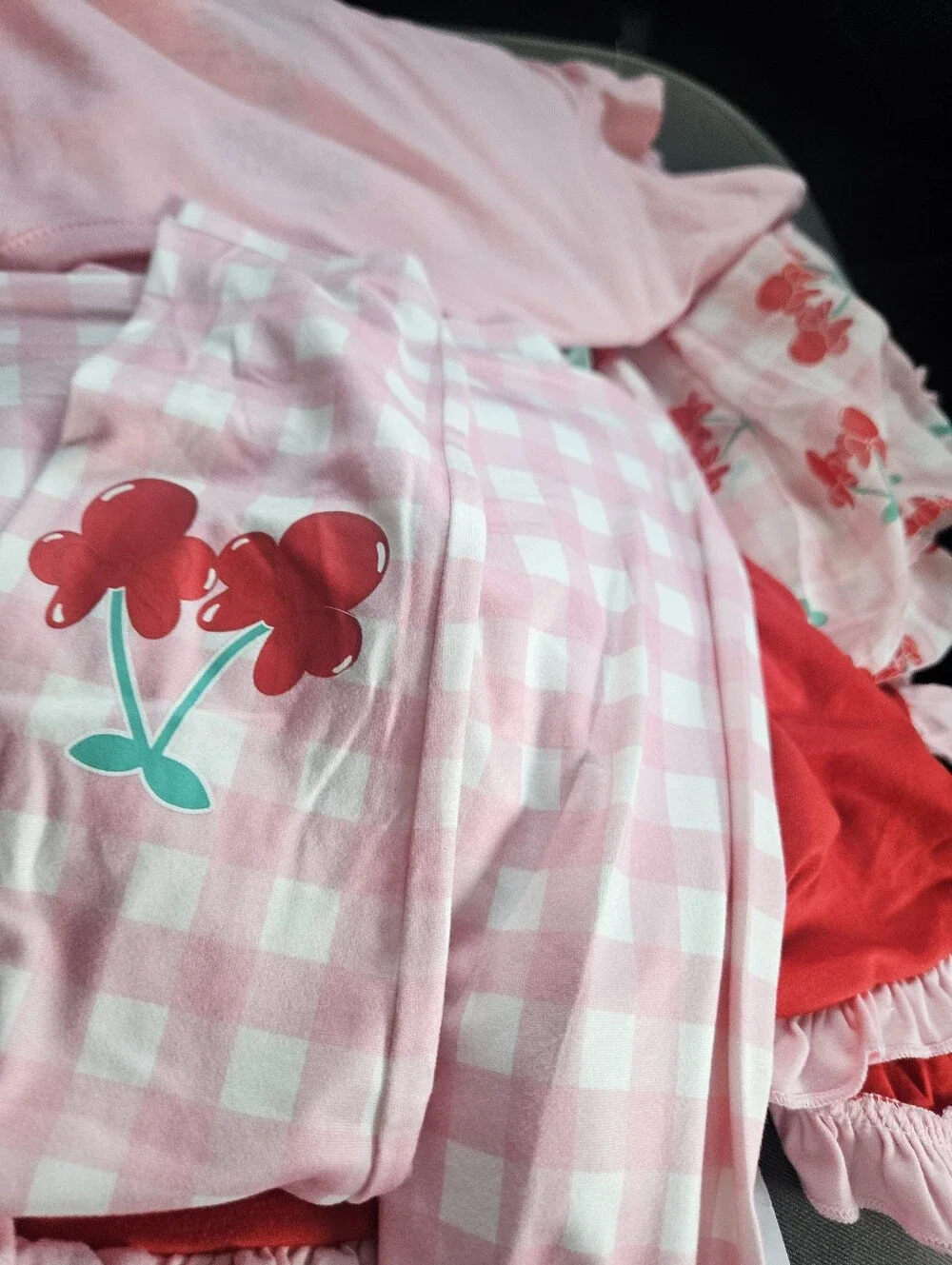 Disney Minnie Mouse Girls' 5 Pc.Set - Pink, Red, Mint